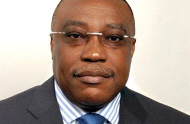 Pedro Teta solicita colaboração para combater exclusão digital