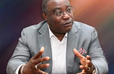 Em 2003, Pedro Teta apelou a união das empresas de tecnologias de informação